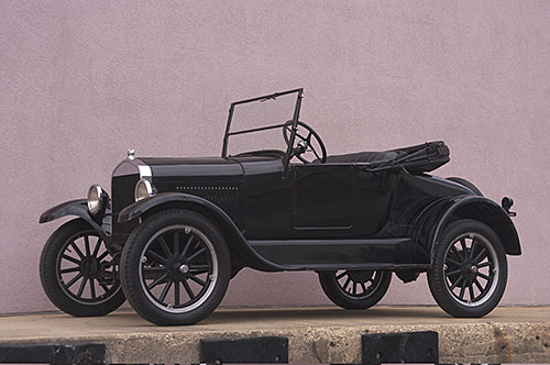 first ford model t assembly line