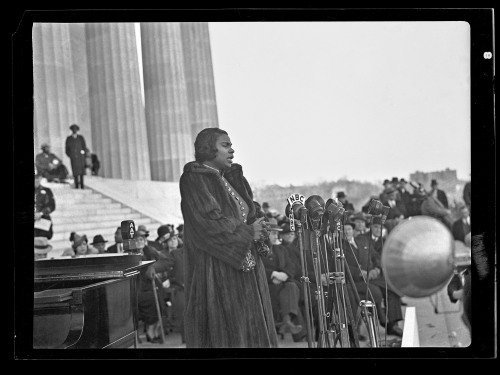 Marian Anderson at the Lincoln Memorial