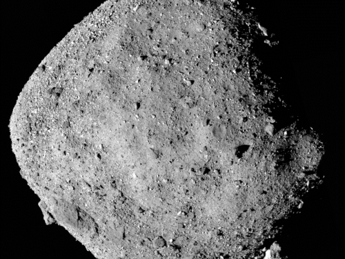 Black and white photo of asteroid