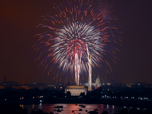 Fireworks over Washington Monument