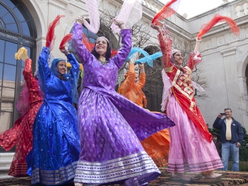 Nowruz dancers
