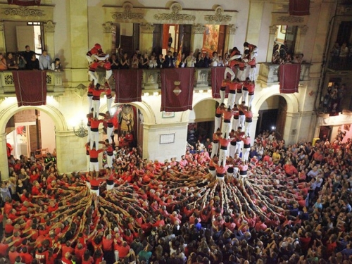 People building castells or human towers