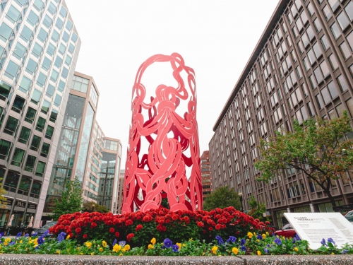 Bright red sculpture "Marker"