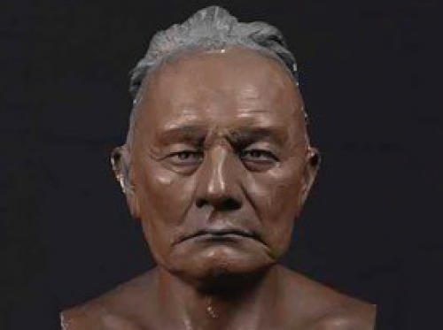 Photo of bust of Osage leader