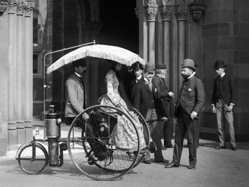 steam bike in front of Castle Building