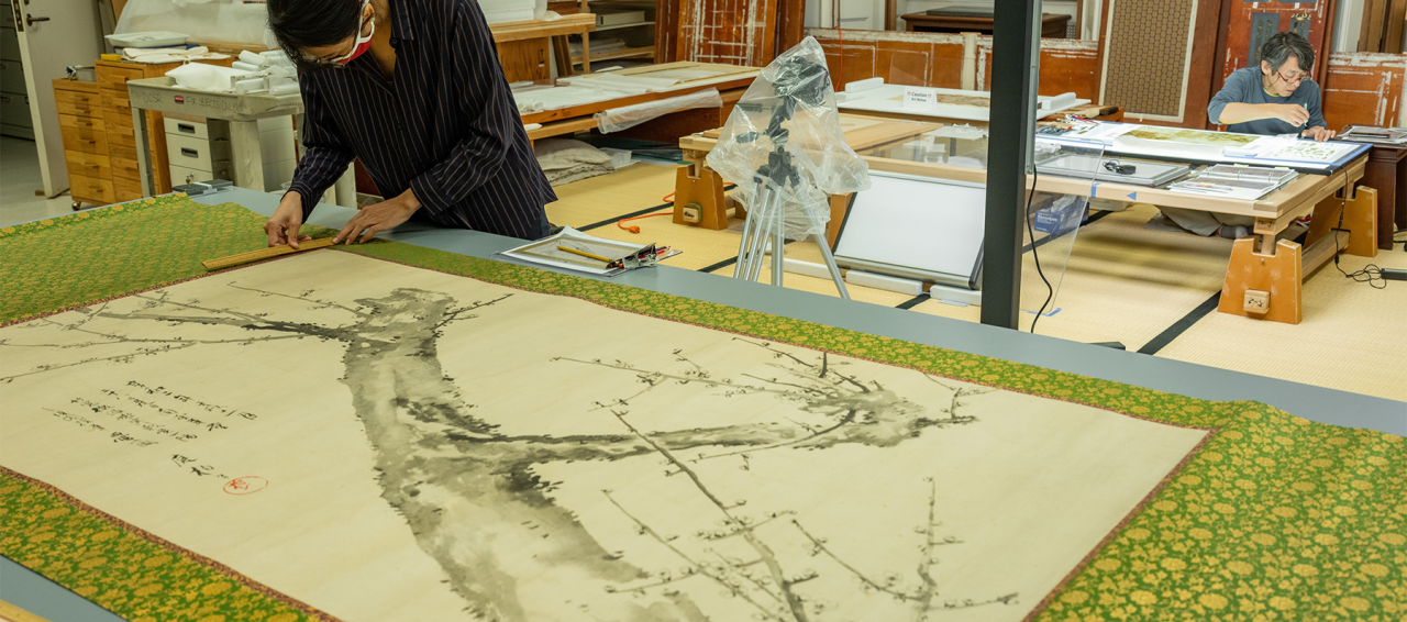 Jiro Ueda’s and Akiko Niwa’s meticulous processes for conserving Japanese artworks in the museum’s collection