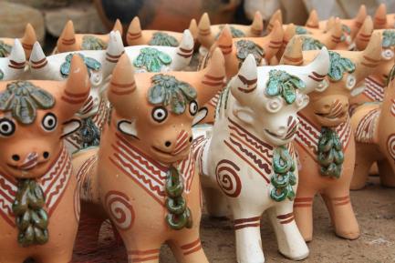 Handmade bull figurines