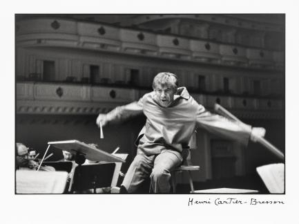 Leonard Bernstein conducting orchestra