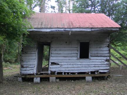 dilapidated cabin