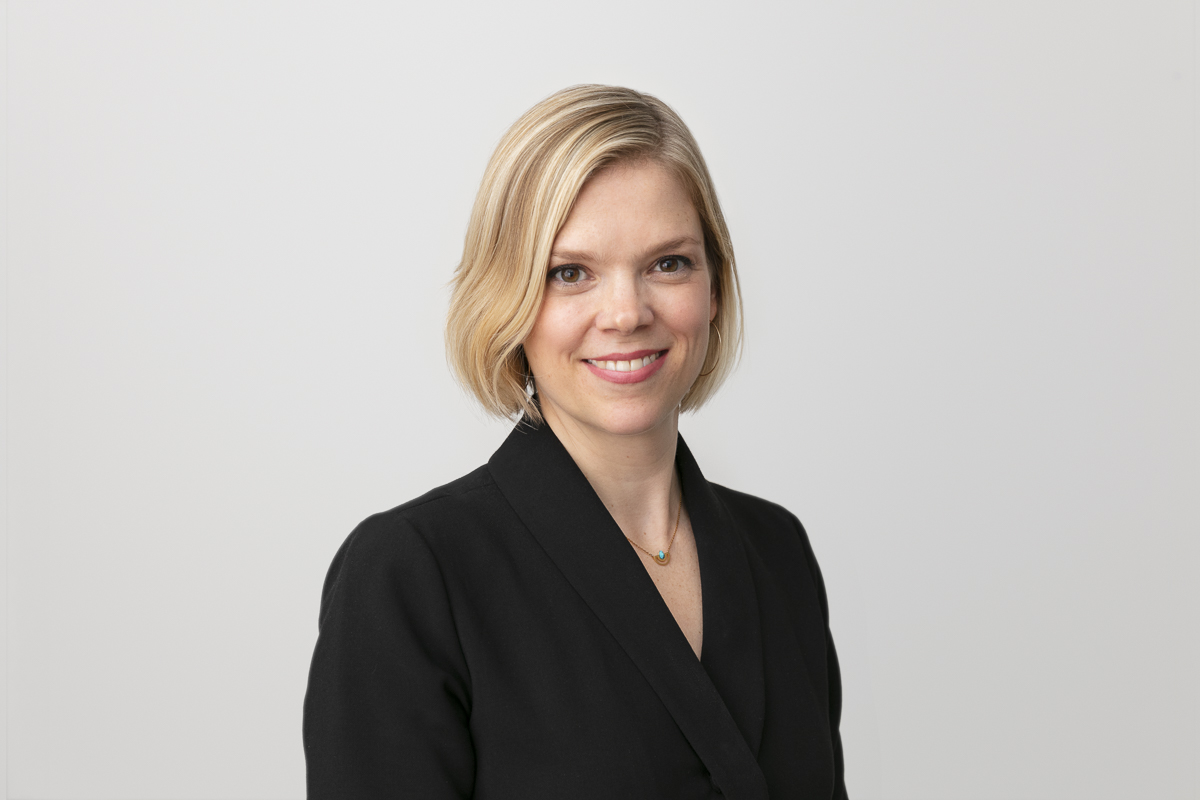 Professional Consultant Kara Van Malssen